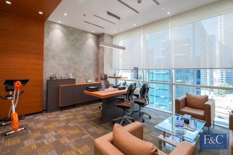 246m² Office in Bay Square, UAE No. 153812 11