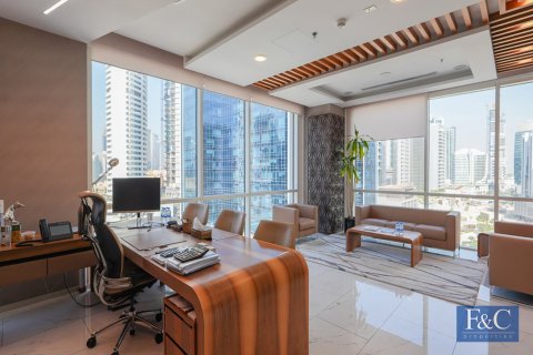 246m² Office in Bay Square, UAE No. 153812 10