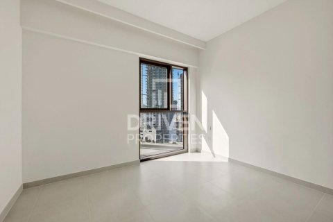 2 bedrooms Apartment in Creek Beach, UAE No. 212472 7