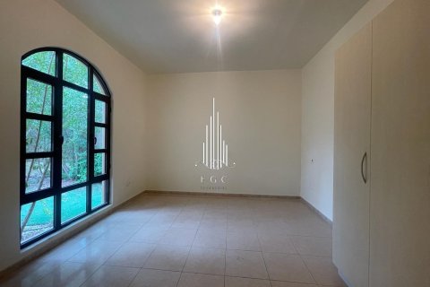 Villa de 3 dormitorios en Sas Al Nakheel, UAE No. 37245 14