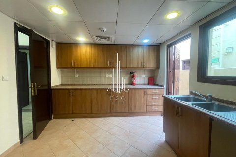 Villa de 3 dormitorios en Sas Al Nakheel, UAE No. 37245 8