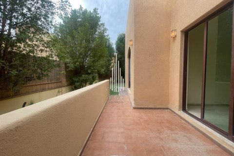 Villa de 3 dormitorios en Sas Al Nakheel, UAE No. 37245 22