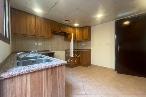 Villa de 3 dormitorios en Sas Al Nakheel, UAE No. 37245 9