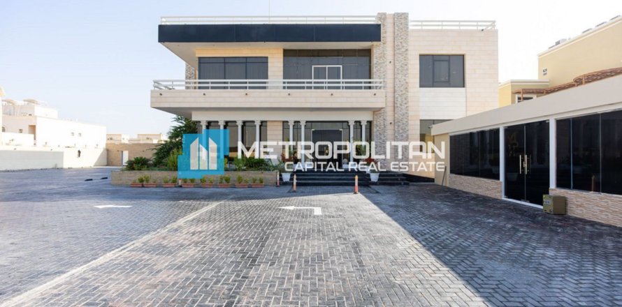 12 bedrooms Commercial Villa in Khalifa City, UAE No. 146493