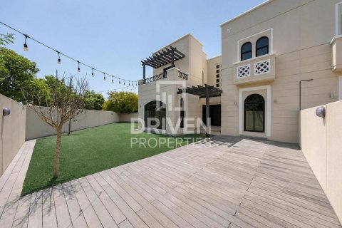 Villa de 4 dormitorios en Al Salam, UAE No. 223179 24
