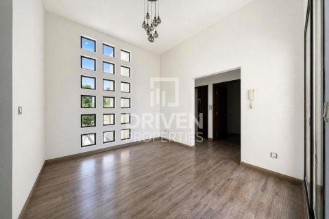 Villa de 4 dormitorios en Al Salam, UAE No. 223179 12