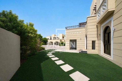 Villa de 4 dormitorios en Al Salam, UAE No. 223179 23