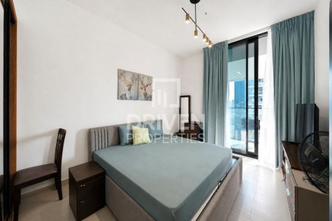 Apartment de 2 dormitorios en District 10, UAE No. 223253 8