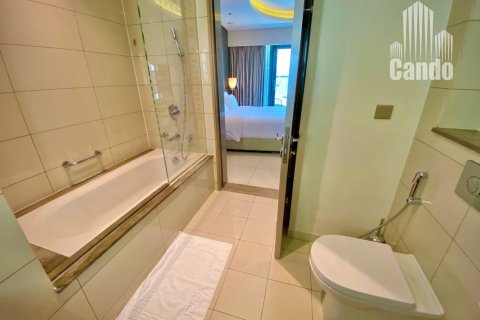 Квартира с 1 спальней в Paramount Tower Hotel & Residences, ОАЭ №47433 32