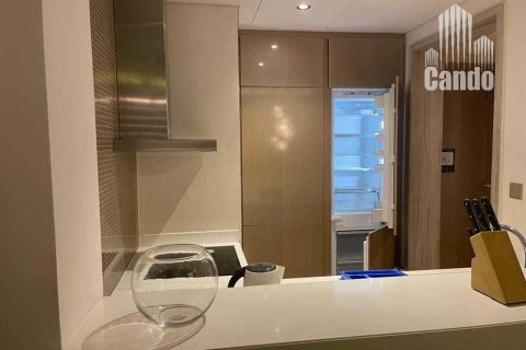 Квартира с 1 спальней в Paramount Tower Hotel & Residences, ОАЭ №47433 10