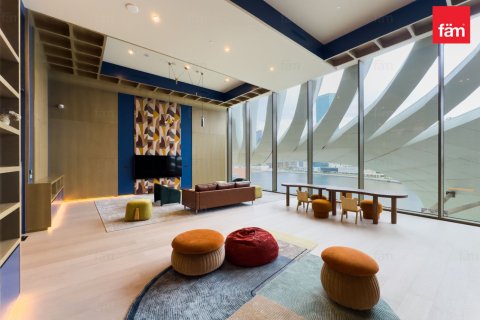 2 bedrooms Apartment in Business Bay, UAE No. 215749 17