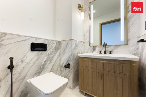 2 bedrooms Apartment in Business Bay, UAE No. 215749 10