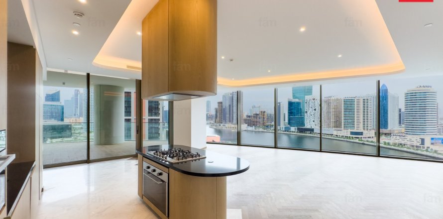 2 bedrooms Apartment in Business Bay, UAE No. 215749