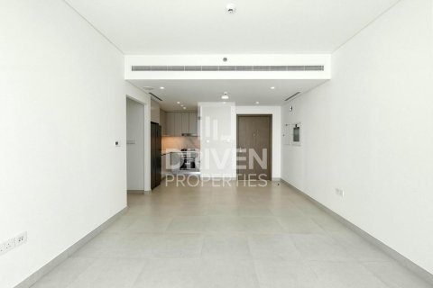 2 bedrooms Apartment in EMAAR Beachfront, UAE No. 212754 4