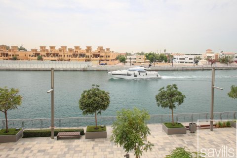 2 bedrooms Apartment in Jumeirah, UAE No. 211122 12