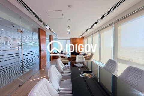 Office de 86.68m² à Churchill Towers, UAE No. 220378 3