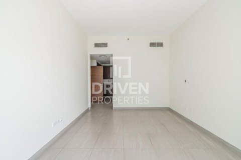 Apartment de 2 dormitorios en Bur Dubai, UAE No. 221390 4
