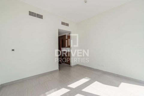 Apartment de 2 dormitorios en Bur Dubai, UAE No. 221390 6