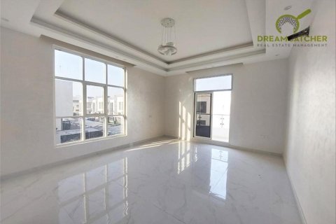 5 bedrooms Villa in Al Yasmeen, UAE No. 34163 10