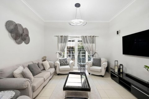2 bedrooms Apartment in Dubai Investment Park, UAE No. 211905