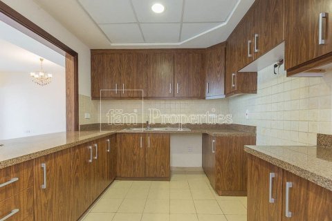 Квартира с 3 спальнями в Бизнес-Бэй, ОАЭ №147724 8