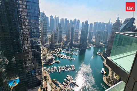 Appartement de 3 chambres à Dubai Marina, UAE No. 221866