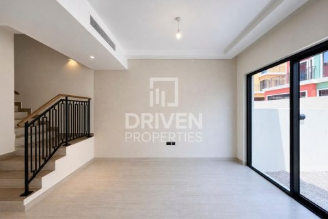 Таунхаус с 4 спальнями в Damac Lagoons, ОАЭ №218603 3