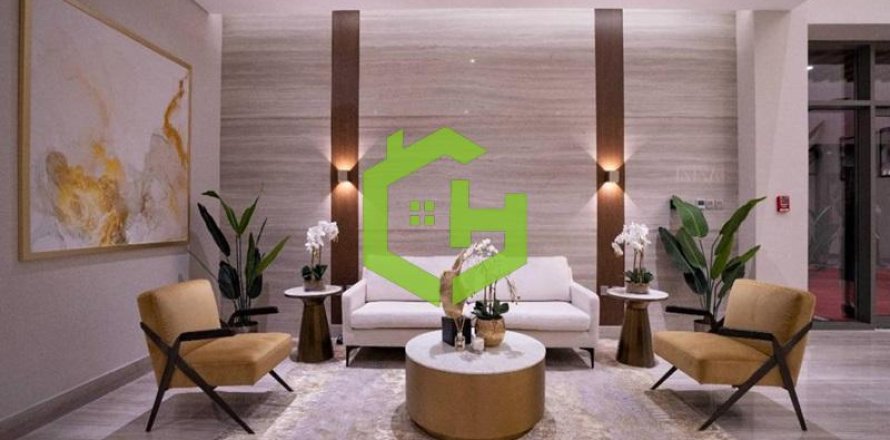 Квартира с 2 спальнями в Dubai Healthcare City, ОАЭ №37031