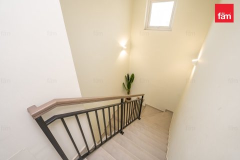 Villa de 2 dormitorios en Dubai, UAE No. 215600 20