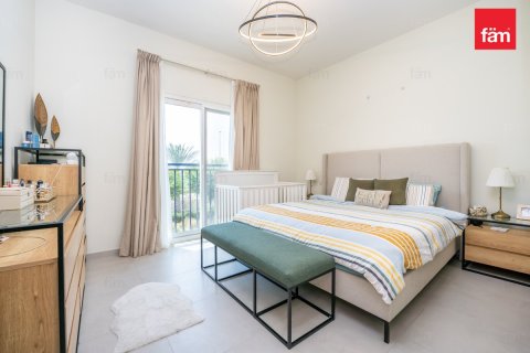 Villa de 2 dormitorios en Dubai, UAE No. 215600 22