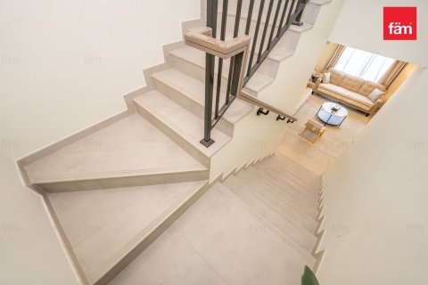 Villa de 2 dormitorios en Dubai, UAE No. 215600 10