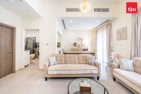 Villa de 2 dormitorios en Dubai, UAE No. 215600 13