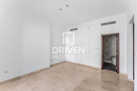 Apartment de 3 dormitorios en KG Tower, UAE No. 202624 11