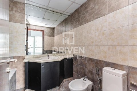 Apartment de 3 dormitorios en KG Tower, UAE No. 202624 15