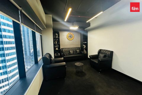 135.3m² Office in Business Bay, UAE No. 213330 17