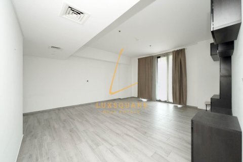 Apartment de 3 dormitorios en Midtown, UAE No. 205616 5