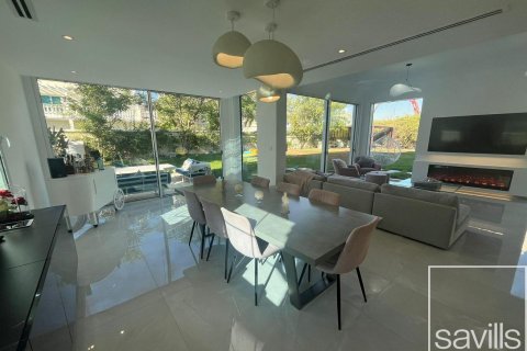 3 bedrooms Villa in Jumeirah Village Triangle, UAE No. 211044 15