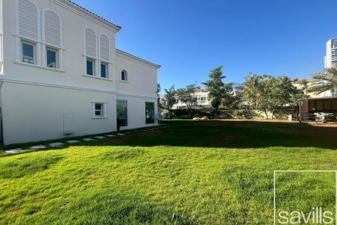 3 bedrooms Villa in Jumeirah Village Triangle, UAE No. 211044 9