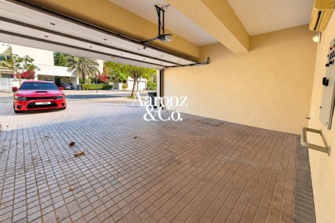 Villa de 5 chambres à Meadows, UAE No. 222293 14