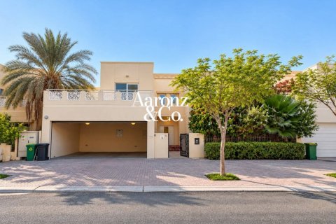 Villa de 5 chambres à Meadows, UAE No. 222293