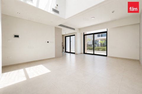 3 bedrooms Villa in Dubai, UAE No. 186008