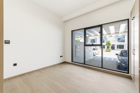 3 bedrooms Townhouse in Damac Lagoons, UAE No. 226456 6