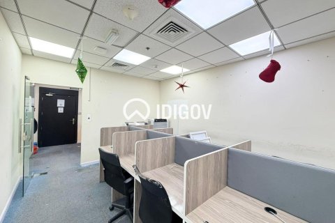 93m² Office in Business Bay, UAE No. 145859 9