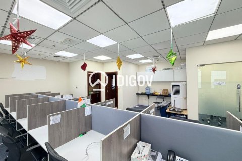 93m² Office in Business Bay, UAE No. 145859 6