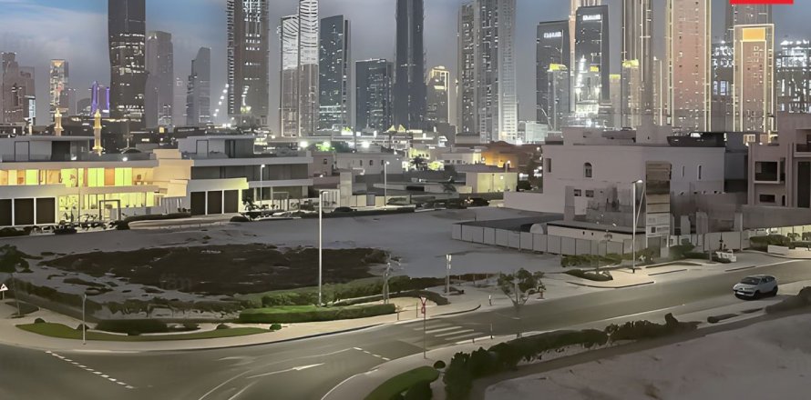 930.4m² Land in Al Wasl, UAE No. 135649