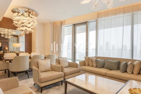 Apartment de 3 dormitorios en The Address Sky View Towers, UAE No. 43980 4
