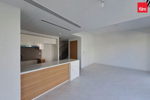 4 bedrooms Townhouse in Dubai, UAE No. 213369 3