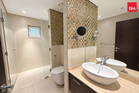 5 bedrooms Villa in Al Furjan, UAE No. 213182 8