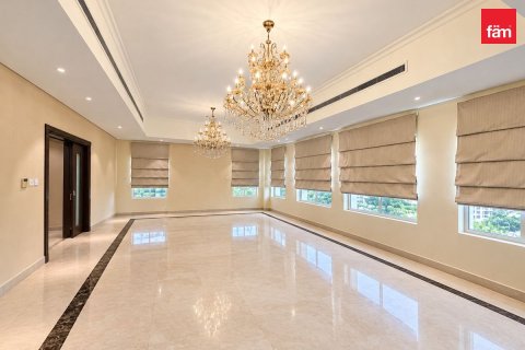 5 bedrooms Villa in Al Furjan, UAE No. 213182 18