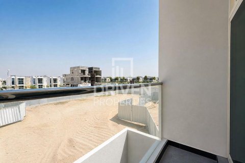 3 bedrooms Townhouse in Dubai, UAE No. 221381 16